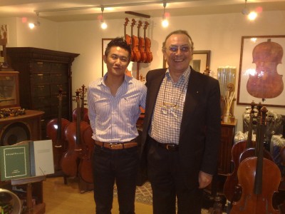 2010 Stringed Instrument Fair - Tokyo - Japan_7